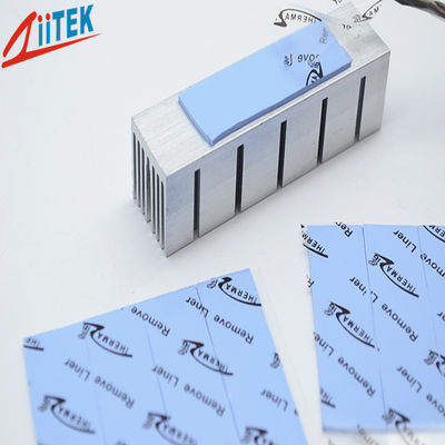 Blau 5,0 W/mK ultra weicher thermischer Gap-Filler TIF100-50-05E mit klebendem Beschichtungs-Silikonkautschukblatt -50 zu 200℃