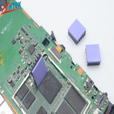Hohe Klebrigkeitsoberfläche verwirklichen Dichtungs-PWB/CPU/geführte violette thermische leitfähige Auflage -50 des Silikons 2W zu 200℃